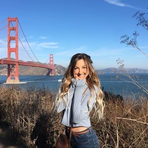 Meet your Posher, Lexi